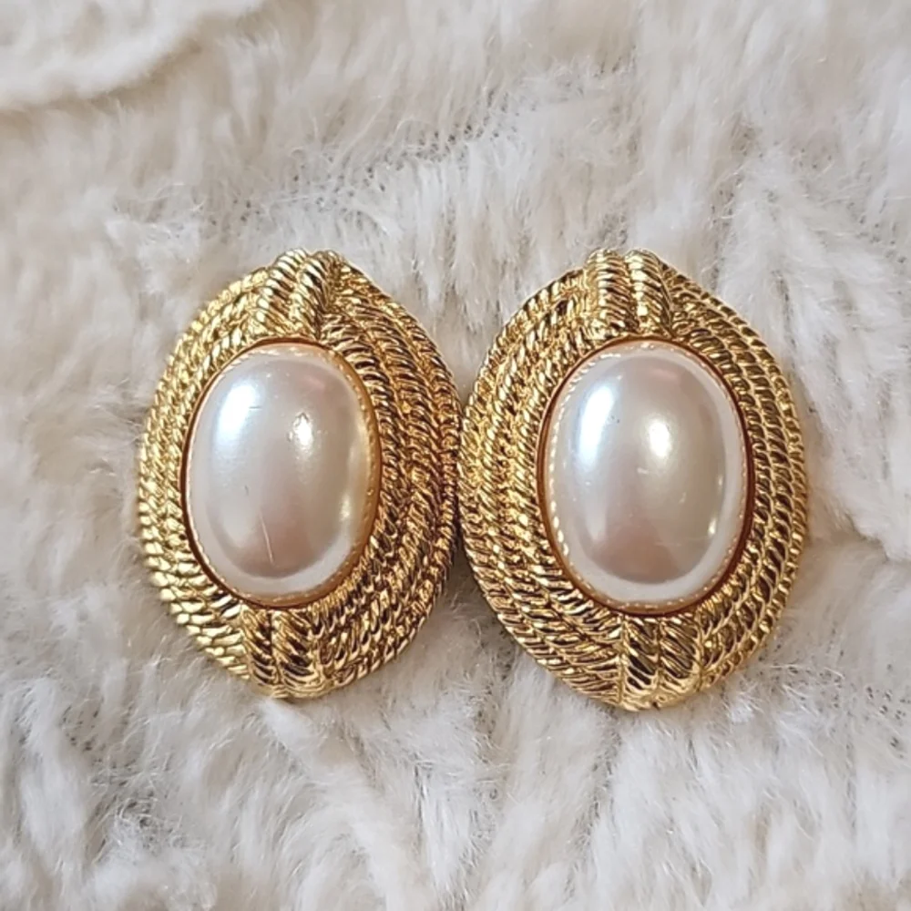Givenchy Vintage Goldtone Faux Pearl Clip on earrings